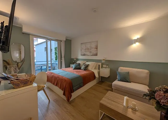 Appartamento Luxury Next To Beaches And Old Town Antibes