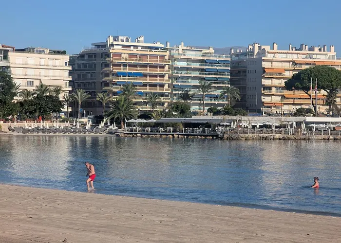 Luxury Next To Beaches And Old Town Appartamento