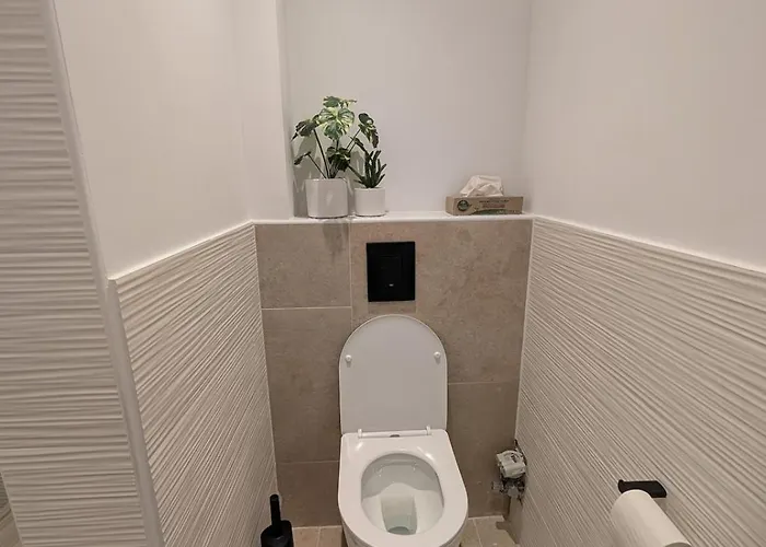 Luxury Next To Beaches And Old Town Διαμέρισμα *