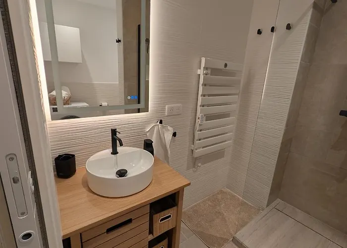 Luxury Next To Beaches And Old Town *